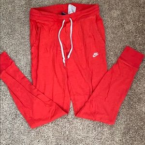 Red Nike loose tights